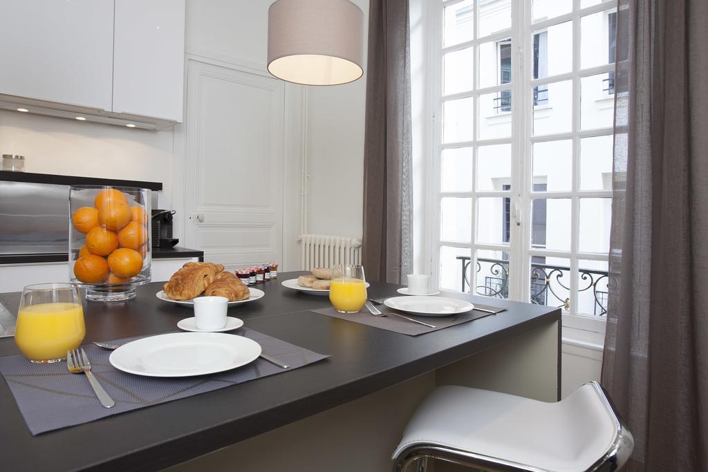 Livinparis - Luxury 2 Bedrooms Le Marais I 객실 사진